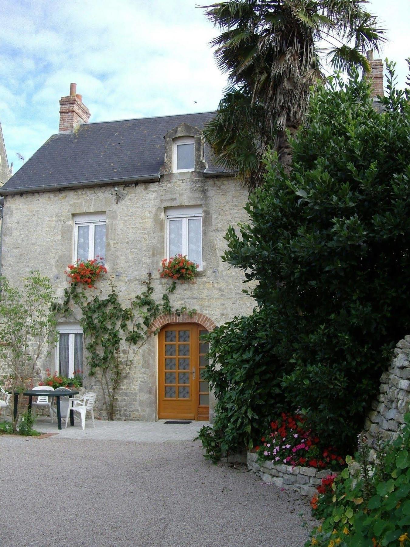 Chambres D'Hotes De L'Eglise Sainte-Mère-Église Exterior foto
